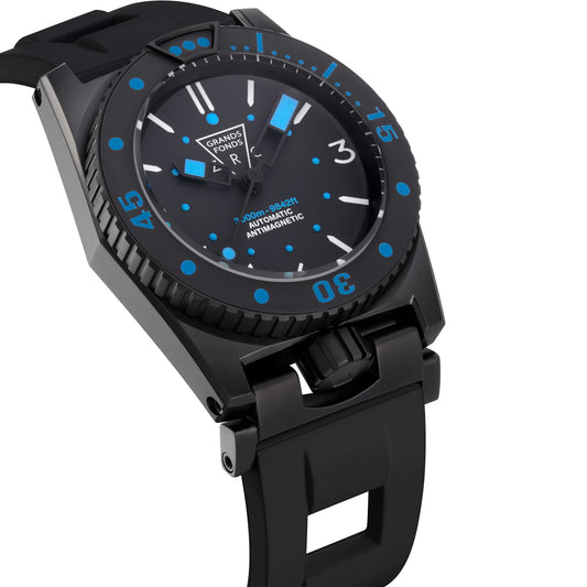 ZRC Geneve -  Grand Fonds 3000 Titanium