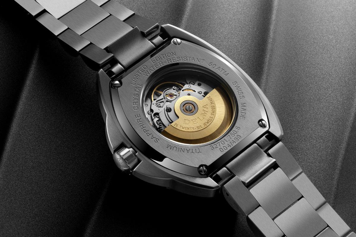 DELMA SHELL STAR TITANIUM BLACK